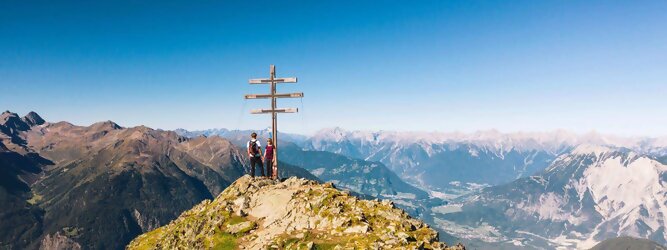 Trip Andorra Tirol - Region Ötztal auf die Reise - Wunschliste! Finde die besten Sehenswürdigkeiten der Region Ötztal, Erlebnisse und gemütlichen Unterkünfte der Hotels in der Tiroler Region Ötztal. Lust bei einem Last Minute Urlaub, die Region Ötztal zu erkunden? Buche günstige Unterkünfte in der Region Ötztal mit herrlichen Blick auf die Berge. Region Ötztal Urlaub Angebote ob Hotel mit Halbpension, Unterkunft mit Frühstück oder flexibel & spontan bleiben und eine große Auswahl an Ferienhäuser - Ferienwohnungen in der Region Ötztal für den perfekten Urlaub vergleichen & buchen. Die Highlights finden, Tagesausflüge - Erlebnisse planen, die sich hervorragend eigenen zum Geschichten erzählen. Einen unvergesslichen Familienurlaub in der Region Ötztal in einer Ferienwohnung verbringen und dabei die besten Urlaubsangebote aller Orte in der Region Ötztal erhalten. Beliebte Orte für eine Urlaubsbuchung in der Region Ötztal: Haiming, Längenfeld, Obergurgl, Hochgurgl, Sautens, Sölden, Umhausen und Oetz